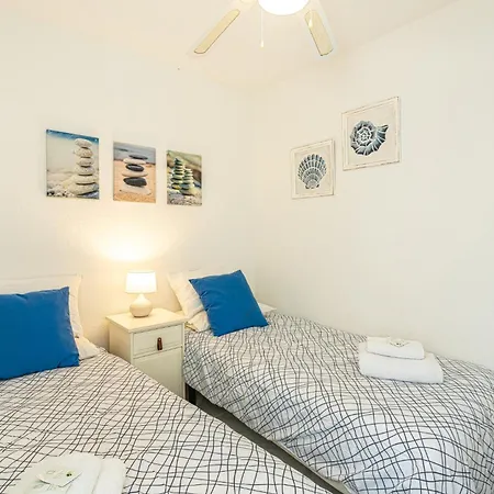 Ocean View La Caleta Apartment